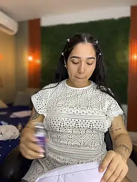 Snapshot of Amandanauty chatting on 01.09.26 Amandanauty online show from 01.09.26