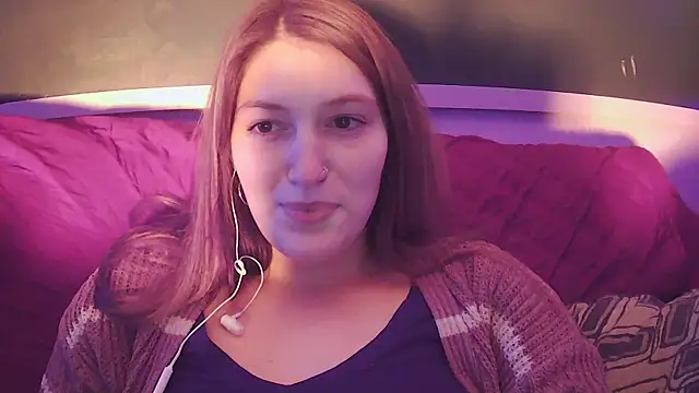 Angelk43 online show from 12.17.25