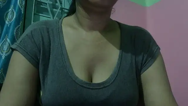 Snapshot of AVNI09- chatting on 05.12.26 AVNI09- online show from 05.12.26