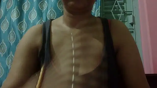 Snapshot of AVNI09- chatting on 05.20.26 AVNI09- online show from 05.20.26