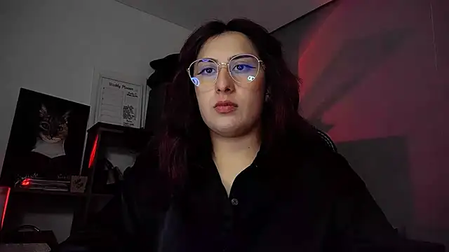 Snapshot of Scarlett_Sen chatting on 10.02.25 Scarlett Sen online show from 10.02.25