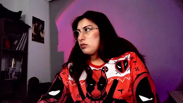 Snapshot of Scarlett_Sen chatting on 11.06.25 Scarlett Sen online show from 11.06.25