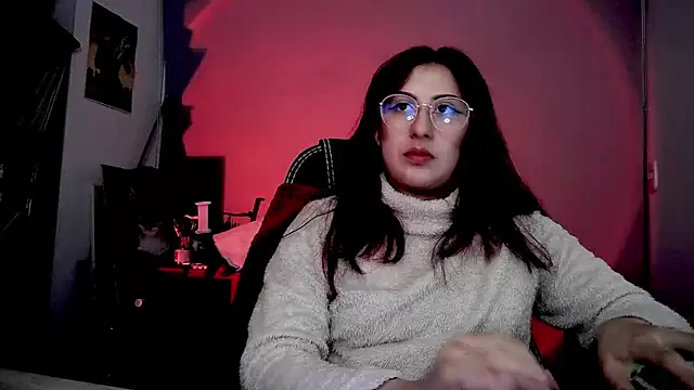 Snapshot of Scarlett_Sen chatting on 11.20.25 Scarlett Sen online show from 11.20.25