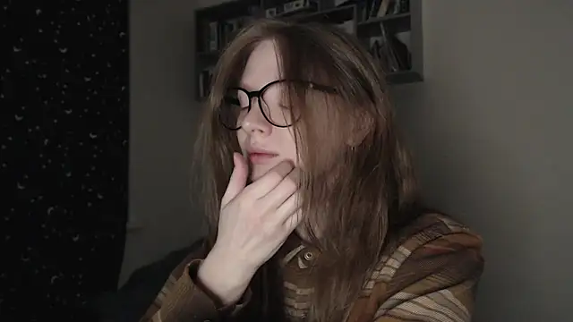 mollytuck online show from 03.05.25