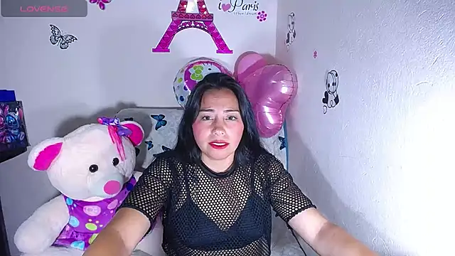 Snapshot of hanna_girl21 chatting on 02.14.25 hanna girl21 online show from 02.14.25