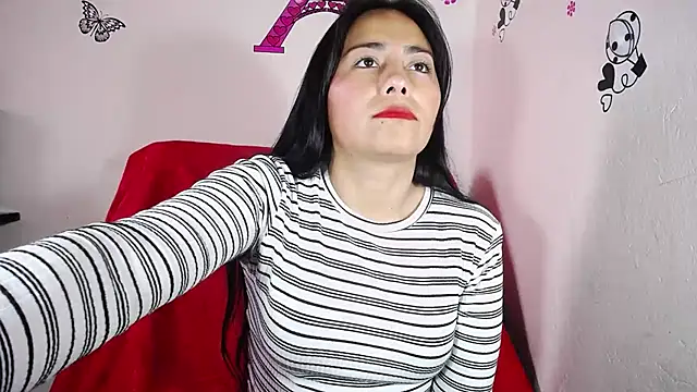 Snapshot of hanna_girl21 chatting on 03.05.25 hanna girl21 online show from 03.05.25