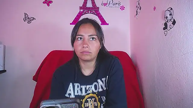 Snapshot of hanna_girl21 chatting on 03.12.25 hanna girl21 online show from 03.12.25