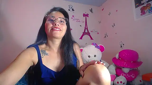 Snapshot of hanna_girl21 chatting on 11.01.25 hanna girl21 online show from 11.01.25