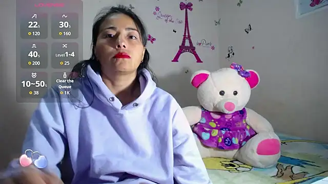 Snapshot of hanna_girl21 chatting on 11.15.25 hanna girl21 online show from 11.15.25