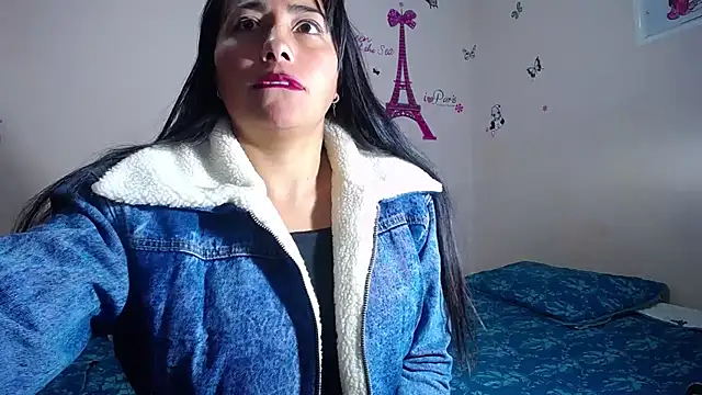 Snapshot of hanna_girl21 chatting on 11.20.25 hanna girl21 online show from 11.20.25