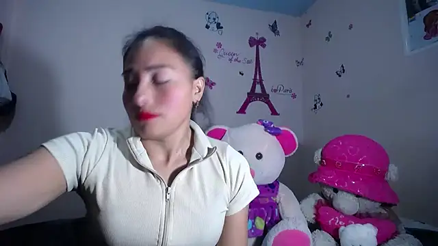 Snapshot of hanna_girl21 chatting on 11.29.25 hanna girl21 online show from 11.29.25