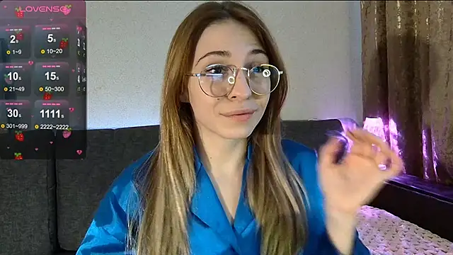 LovelyKatea online show from 03.01.25