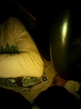 utoopia777 online show from 10.03.25