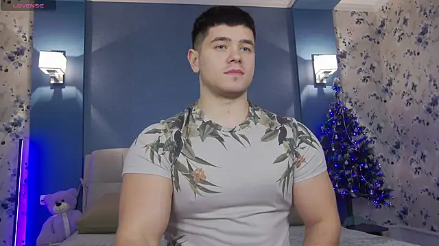 Snapshot of Arilas_ chatting on 12.15.24 Arilas  online show from 12.15.24