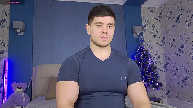 Snapshot of Arilas_ chatting on 12.22.24 Arilas  online show from 12.22.24