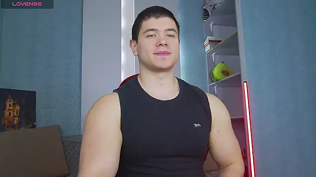 Snapshot of Arilas_ chatting on 03.12.25 Arilas  online show from 03.12.25