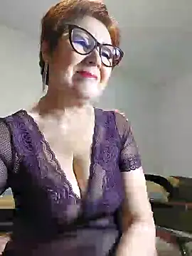 Snapshot of Fire_Night chatting on 12.11.24 Fire Night online show from 12.11.24