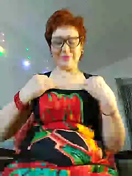 Snapshot of Fire_Night chatting on 01.09.25 Fire Night online show from 01.09.25