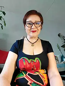 Snapshot of Fire_Night chatting on 11.13.25 Fire Night online show from 11.13.25