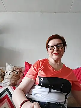 Snapshot of Fire_Night chatting on 06.26.26 Fire Night online show from 06.26.26