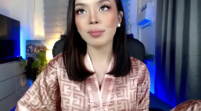 SweetCheska19 online show from 03.05.25