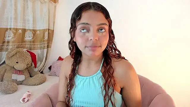 ValienteGirl  online show from 12.27.24