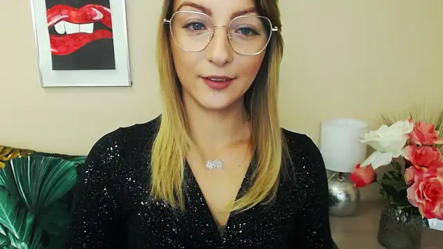 NatalieSexy online show from 12.23.24