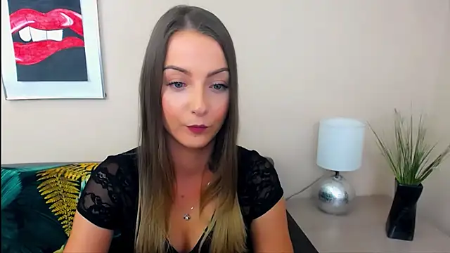 Snapshot of NatalieSexy chatting on 07.14.26 NatalieSexy online show from 07.14.26