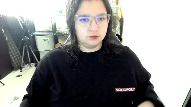 aika-dreams online show from 11.30.25