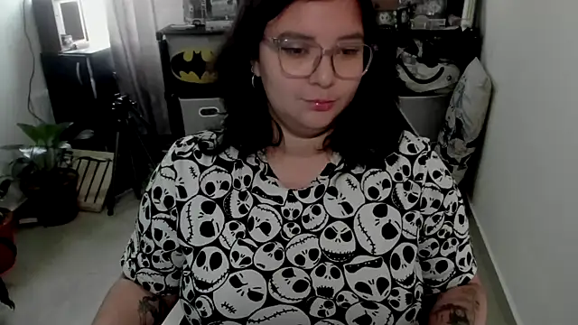 aika-dreams online show from 02.17.26