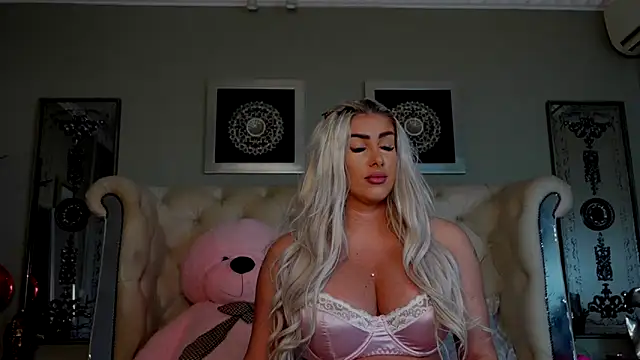 Squirt Tanya online show from 03.08.25