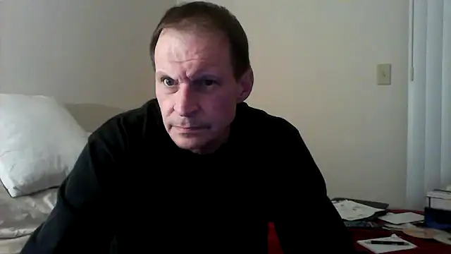 Snapshot of Jbblair01 chatting on 05.12.26 Jbblair01 online show from 05.12.26