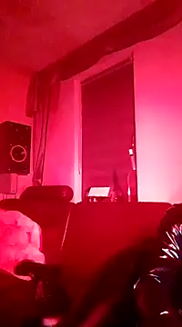 Snapshot of Crystalbitchx chatting on 01.03.25 Crystalbitchx online show from 01.03.25