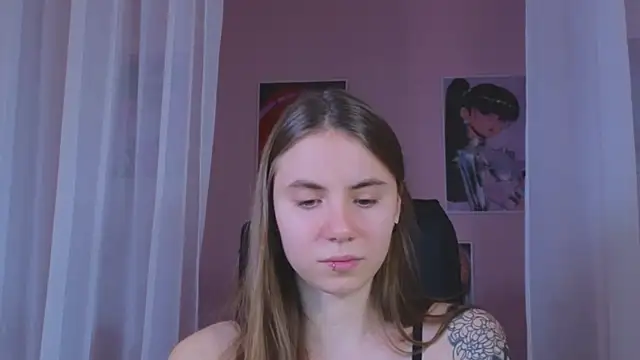 Snapshot of _AnnaStark_ chatting on 01.03.25 AnnaStark online show from 01.03.25