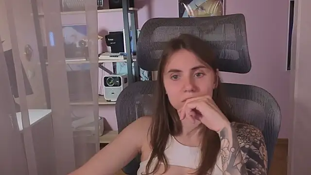  AnnaStark  online show from 07.02.26