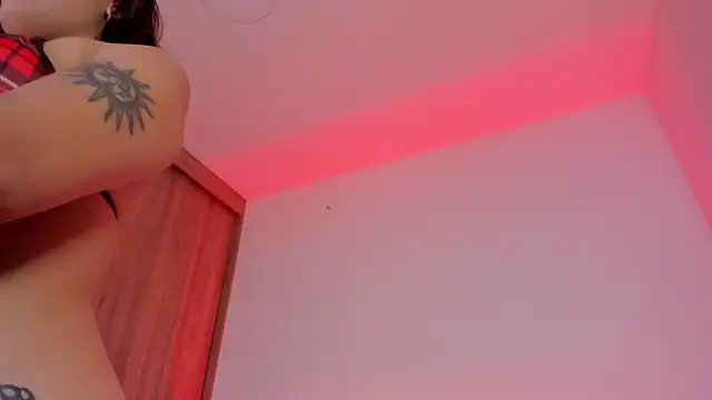 Snapshot of Cheerry1 chatting on 03.22.25 Cheerry1 online show from 03.22.25