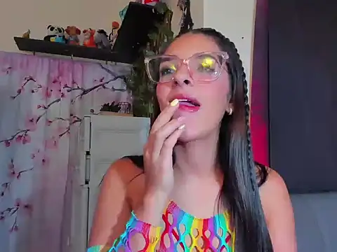 annyluna1 online show from 05.12.26