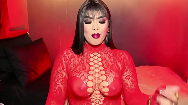 VictoriaEliz online show from 12.21.25