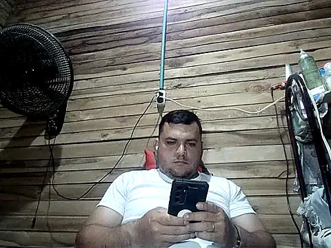 Snapshot of Arcangel_05 chatting on 05.29.26 Arcangel 05 online show from 05.29.26