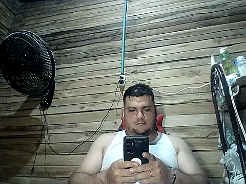 Snapshot of Arcangel_05 chatting on 05.30.26 Arcangel 05 online show from 05.30.26