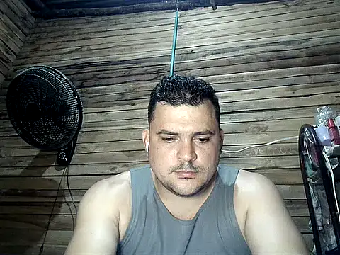 Snapshot of Arcangel_05 chatting on 07.09.26 Arcangel 05 online show from 07.09.26