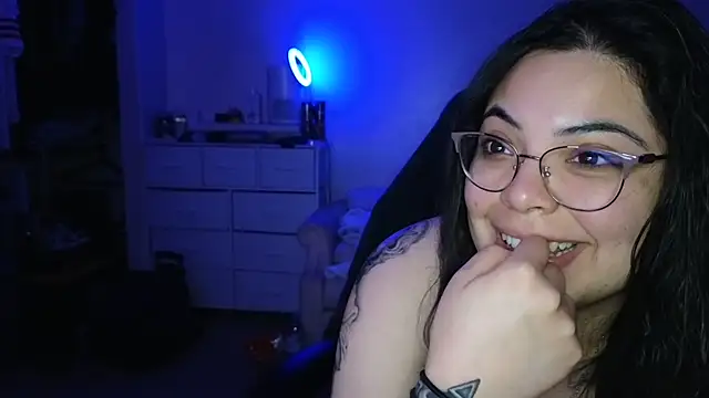 drizzypeach602 online show from 02.05.25