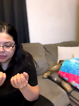 drizzypeach602 online show from 10.19.25