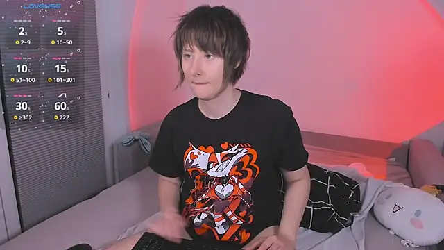 Snapshot of mothkink chatting on 07.20.26 mothkink online show from 07.20.26