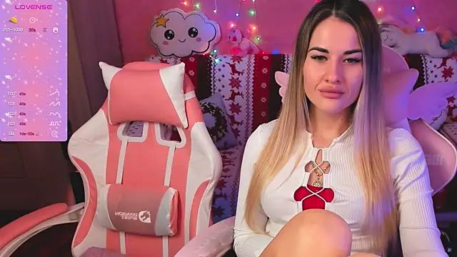 ivannatompsonnn online show from 02.08.25