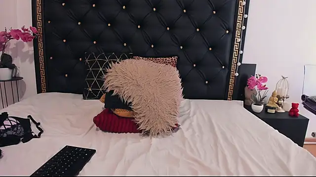 PreciousAillyn online show from 03.27.26