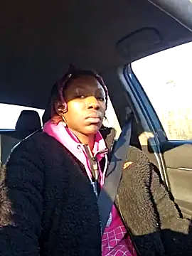 Snapshot of oliviaprettypussy chatting on 02.16.26 oliviaprettypussy online show from 02.16.26