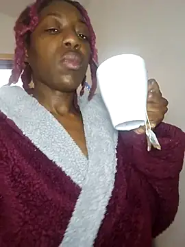 Snapshot of oliviaprettypussy chatting on 03.15.26 oliviaprettypussy online show from 03.15.26