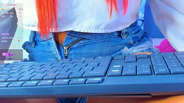 Pantyhose queen online show from 03.17.26