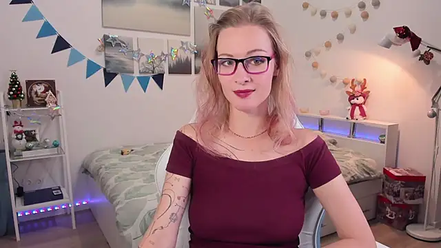 MissRightX online show from 12.05.24